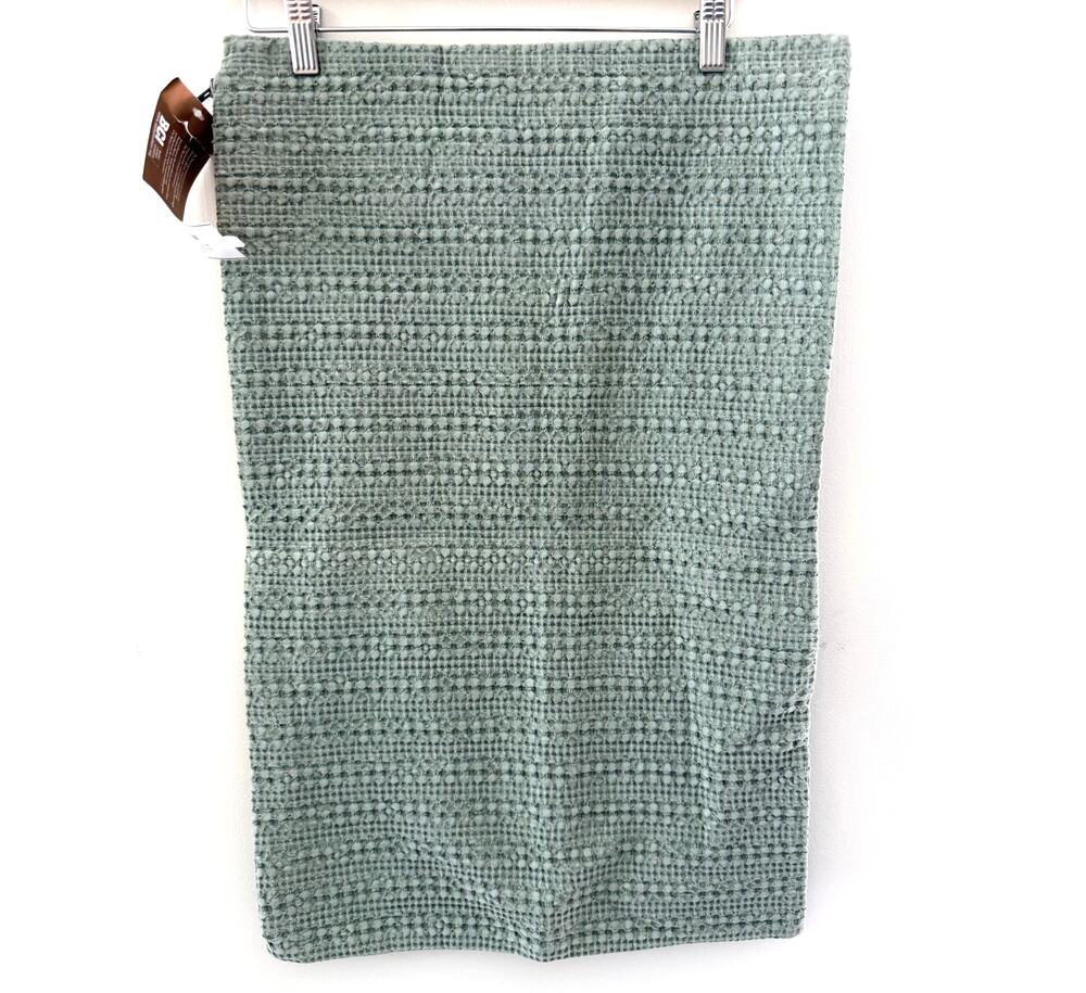 Pottery Barn Honeycomb Pillow Cover Sage Green Cotton 16 x 26 Cotton NWT